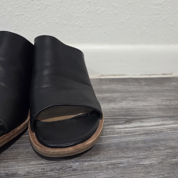 Sofft Women's Aneesa Leather Peep Toe Slip On sz 9.5 - Picture 8 of 8